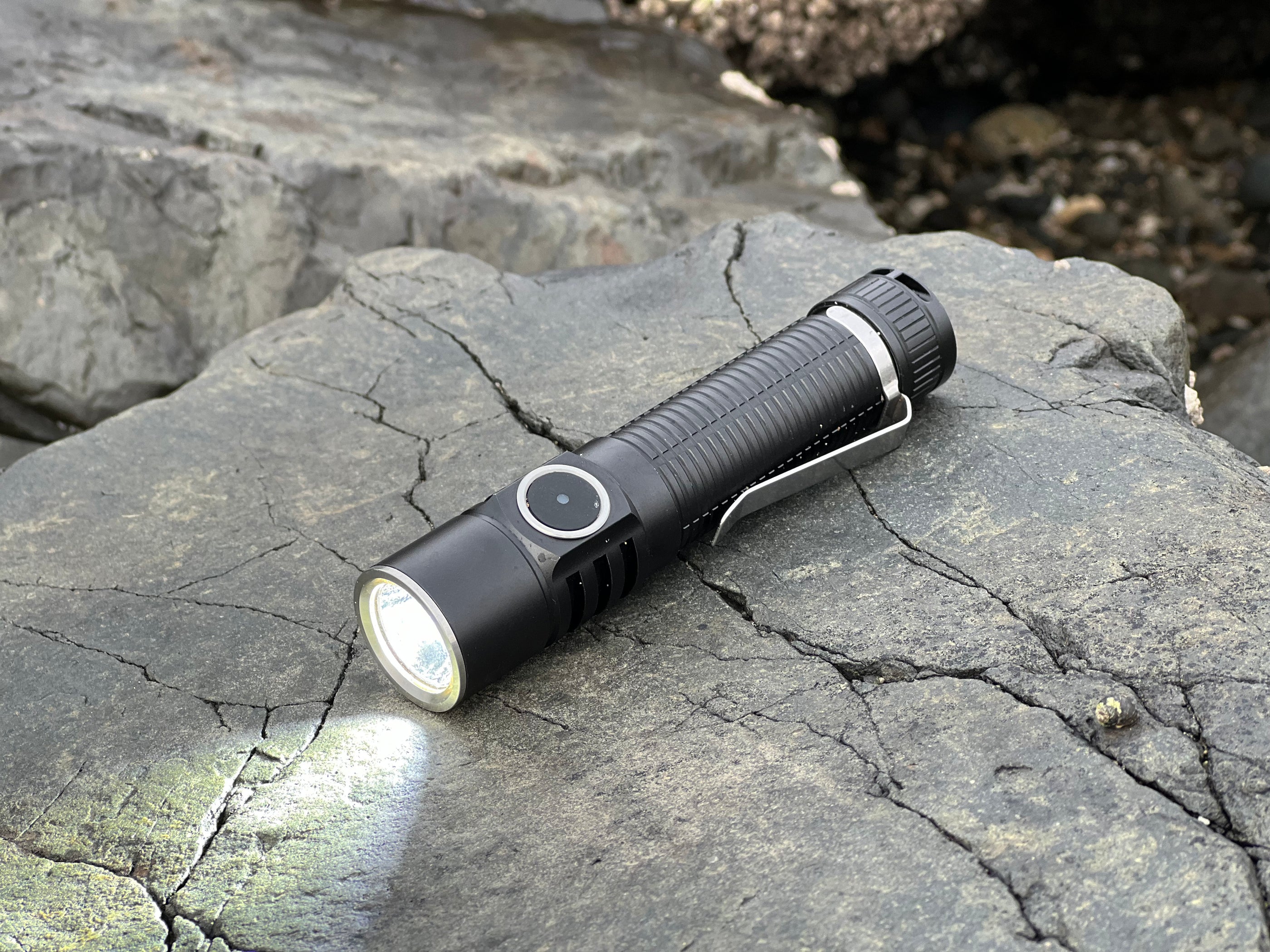 TAKLITE LUNA 2100 Lumen LED Flashlight — TAKLITE®